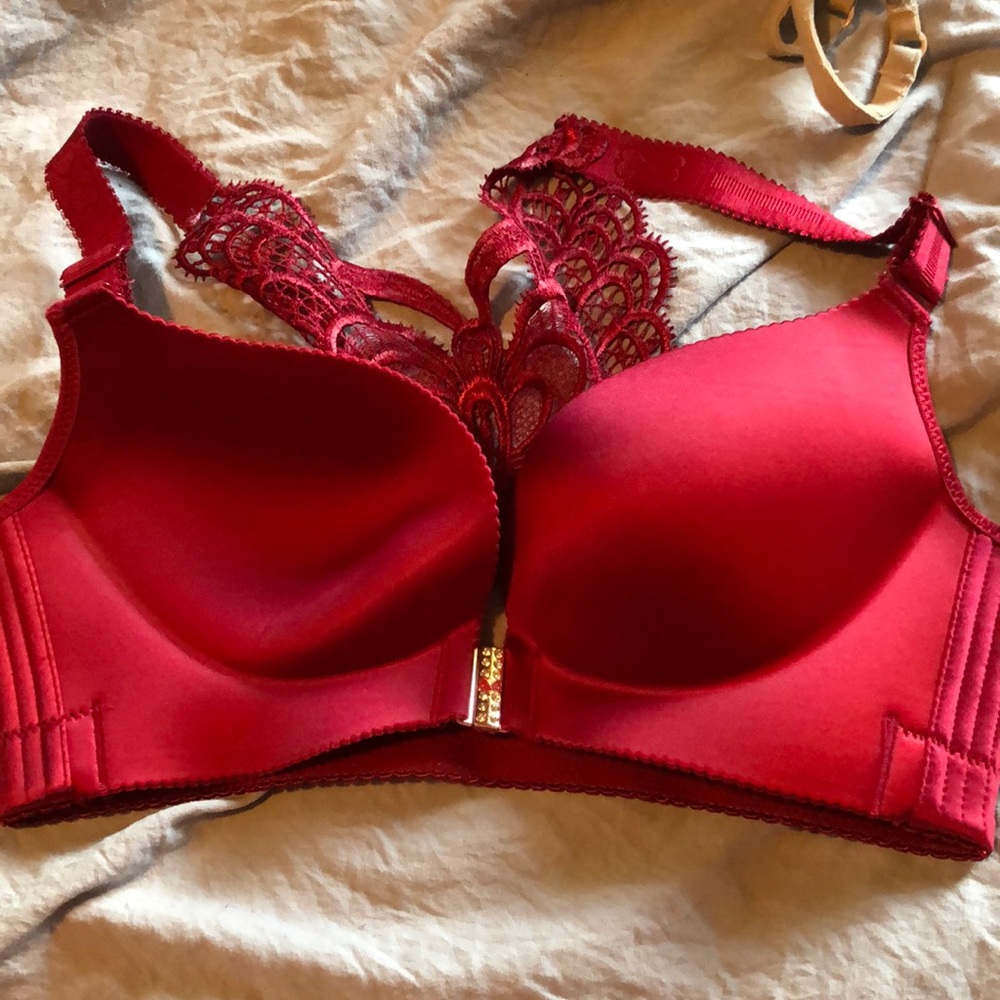 Bra